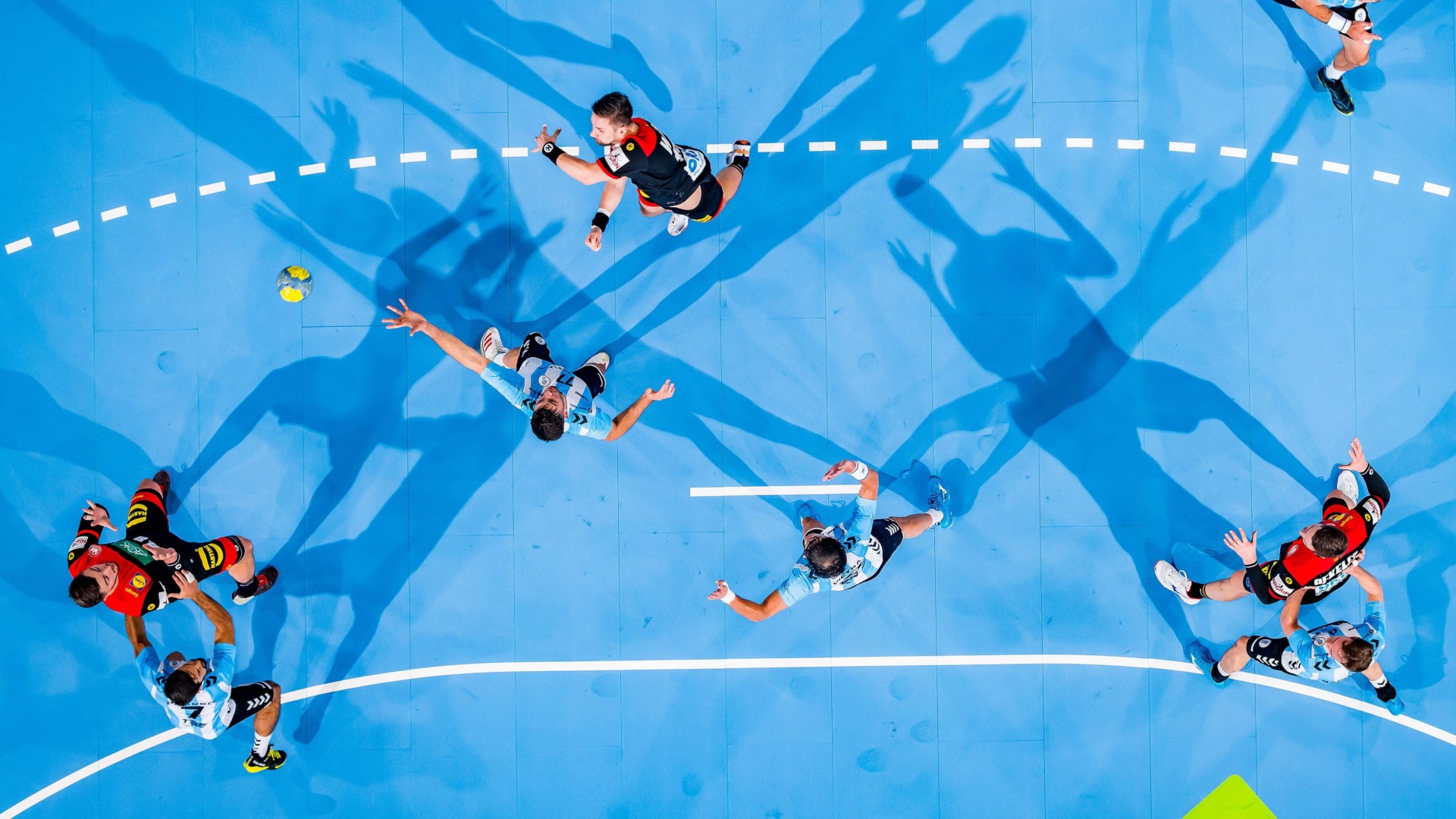 Handballspiel von oben