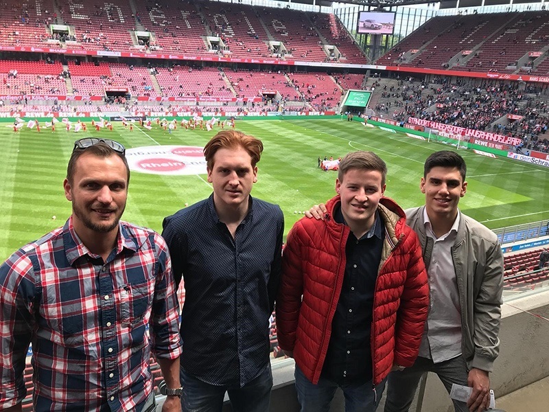 Lukas Stutzke, Mattis Michel, Eloy Morante beim Spiel des 1.FC Köln