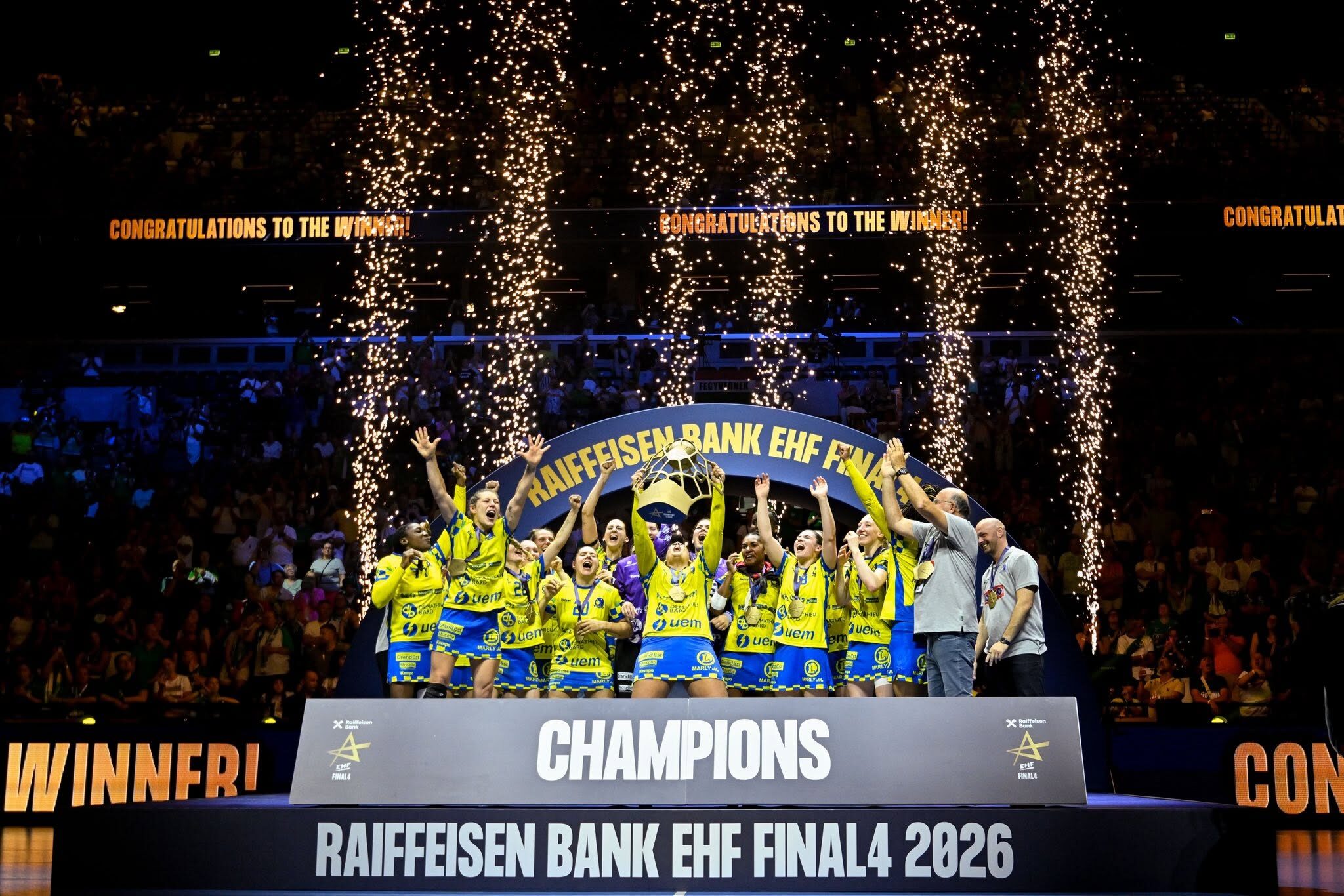 Metz Handball Damen feiern Titel